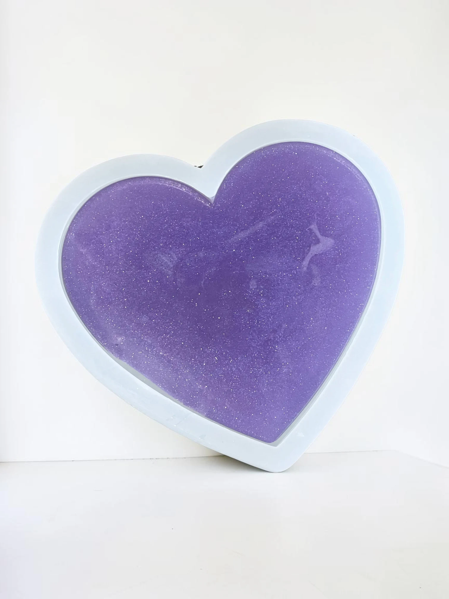 Royalchessset Heart Shaped Silicone Mold Epoxy Resin Platinum Cure 9x9x0.75 Inches - Image 2