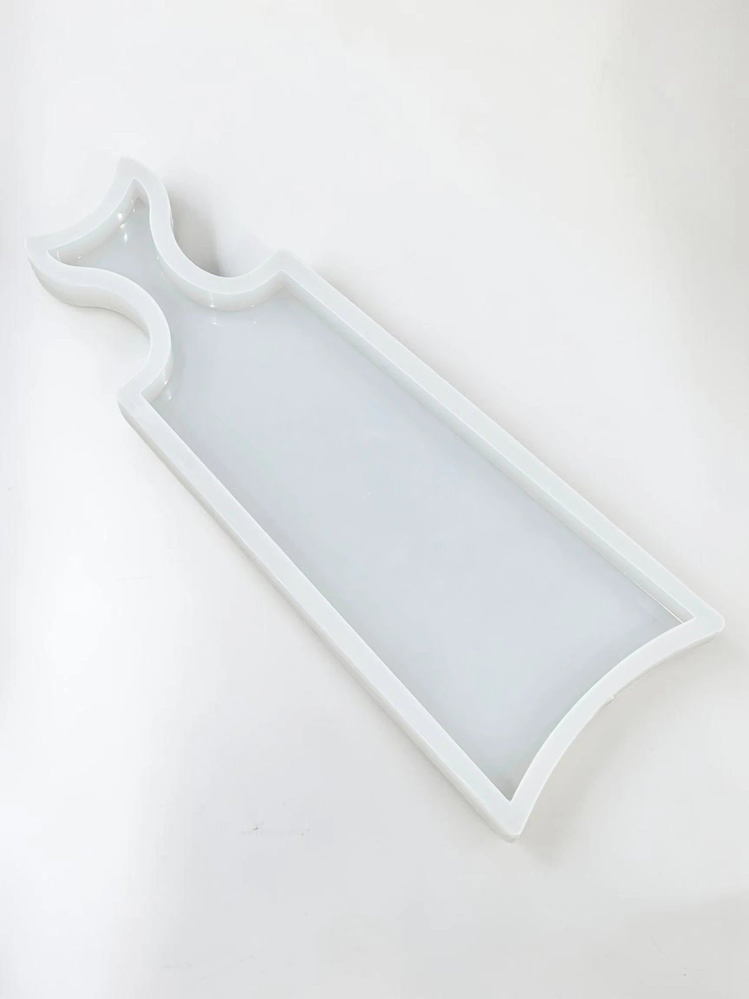 Royalchessset Fishtail Charcuterie Board Silicone Mold Platinum Cure 24x8.5x1.5 Inch
